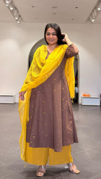 Koel Handwoven Cotton Kurta- Brown