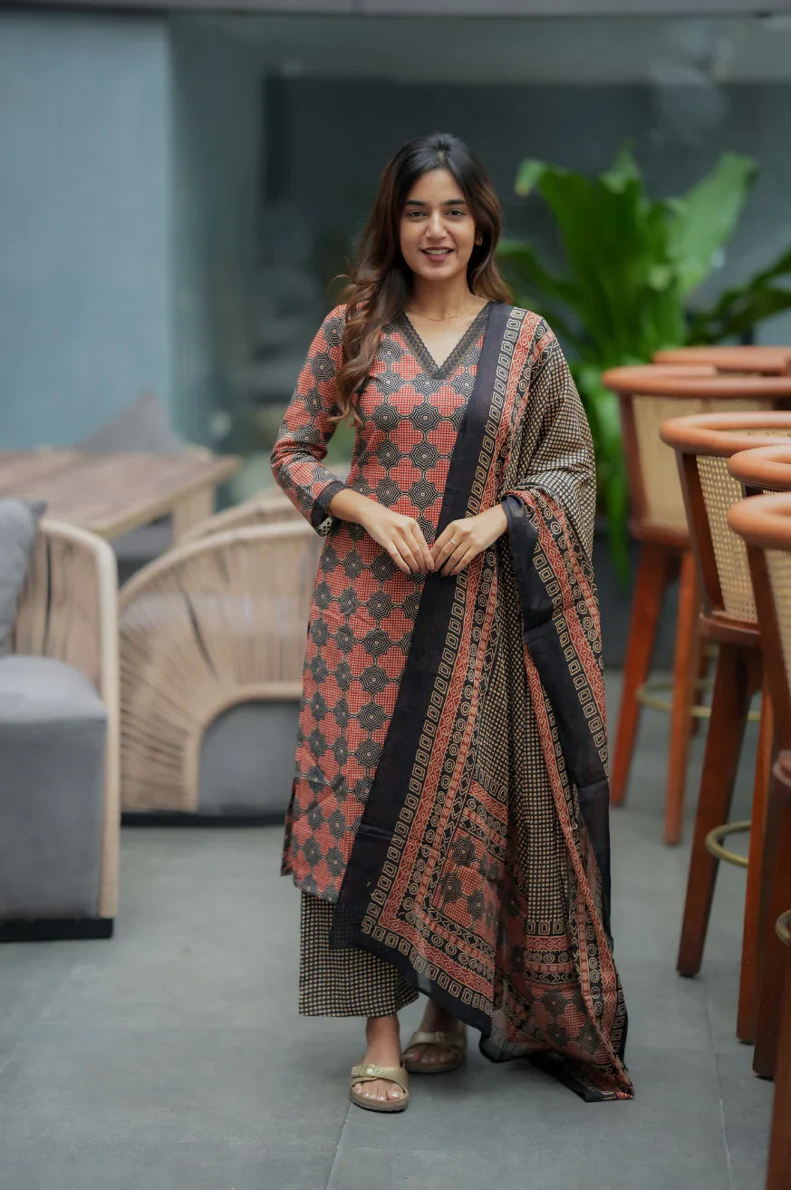 Aaradhika Pure Cotton Suit