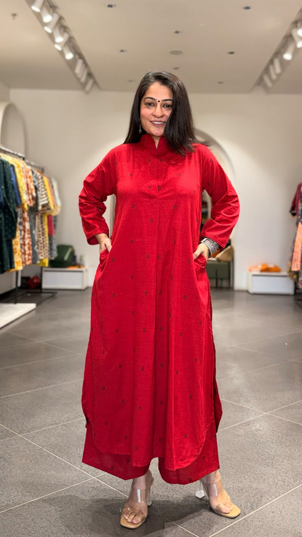 Yuzaa Hand Woven Cotton Kurta - Red