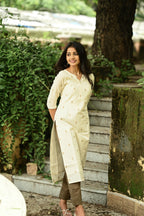 Lucia Ivory kurtaset
