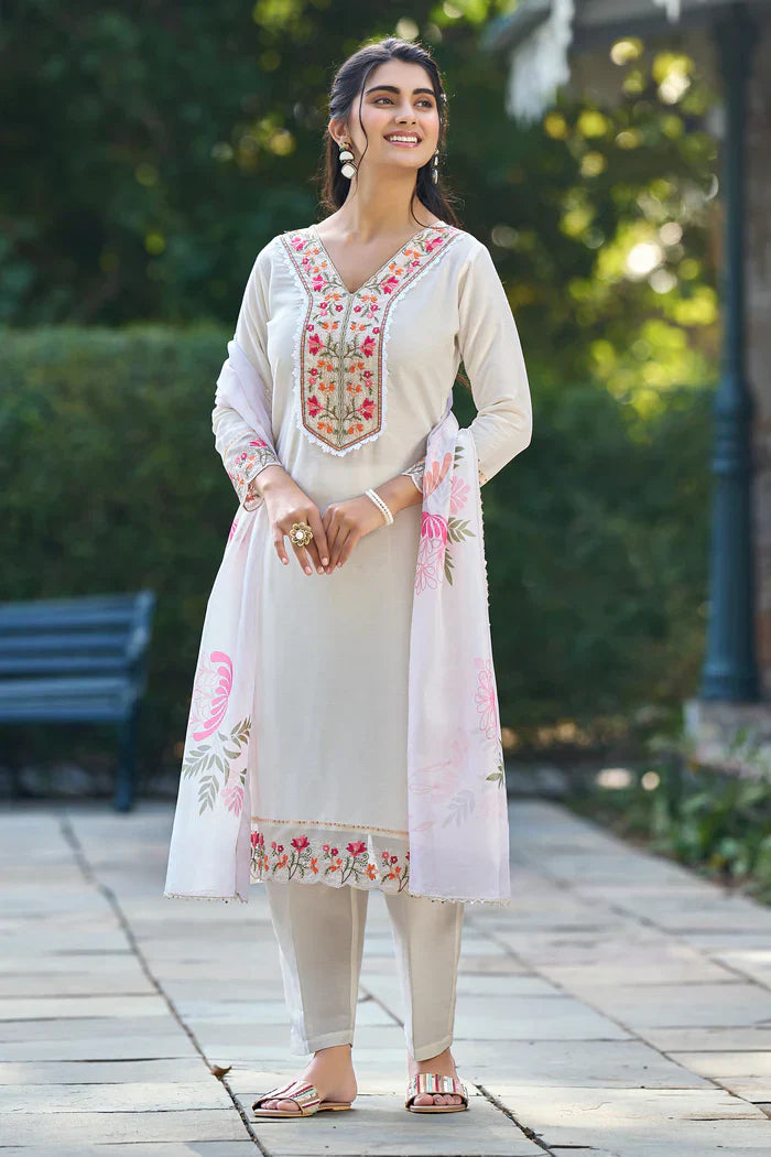 Roshni White Chinnon Straight Kurta Set
