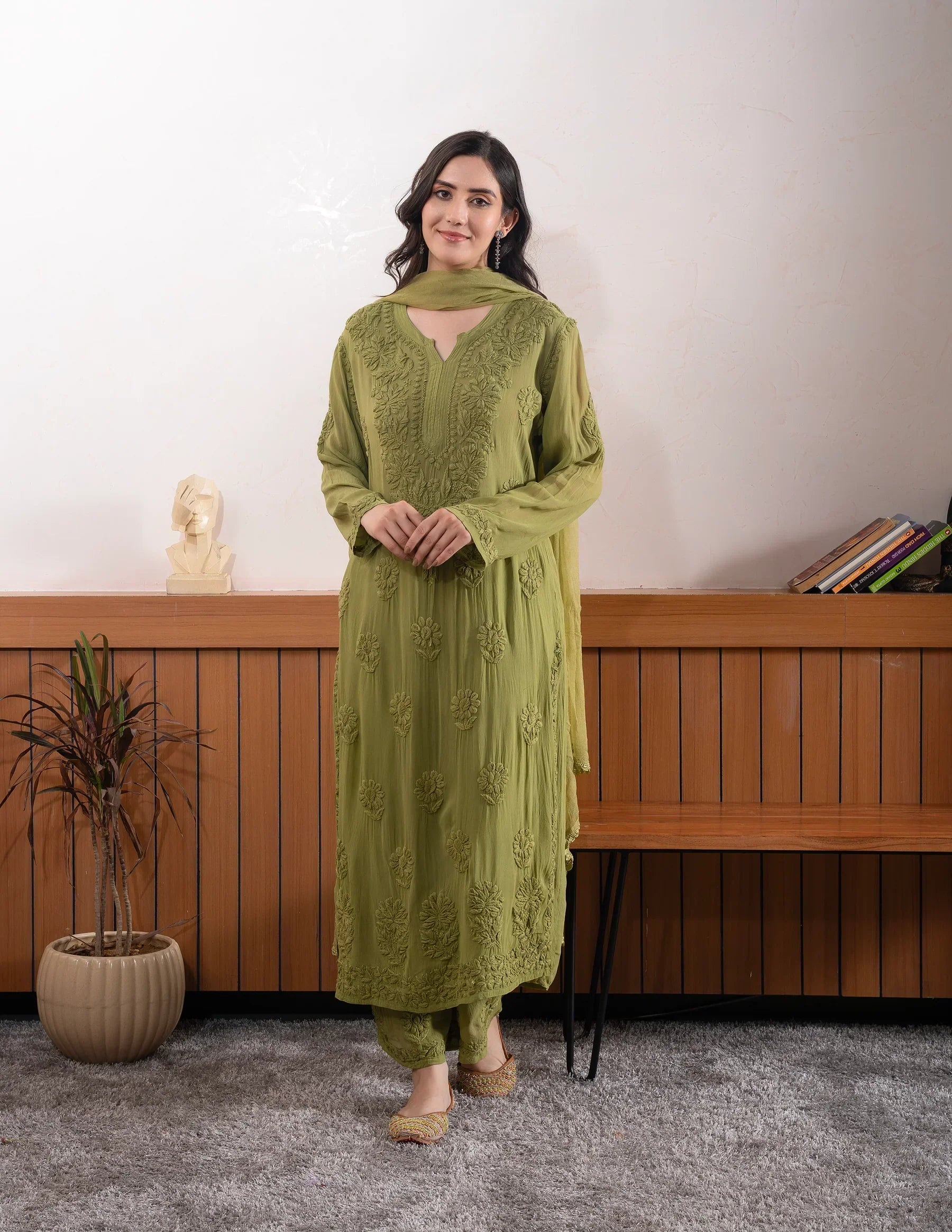 Reeva Olive Green Georgette Kurta Set