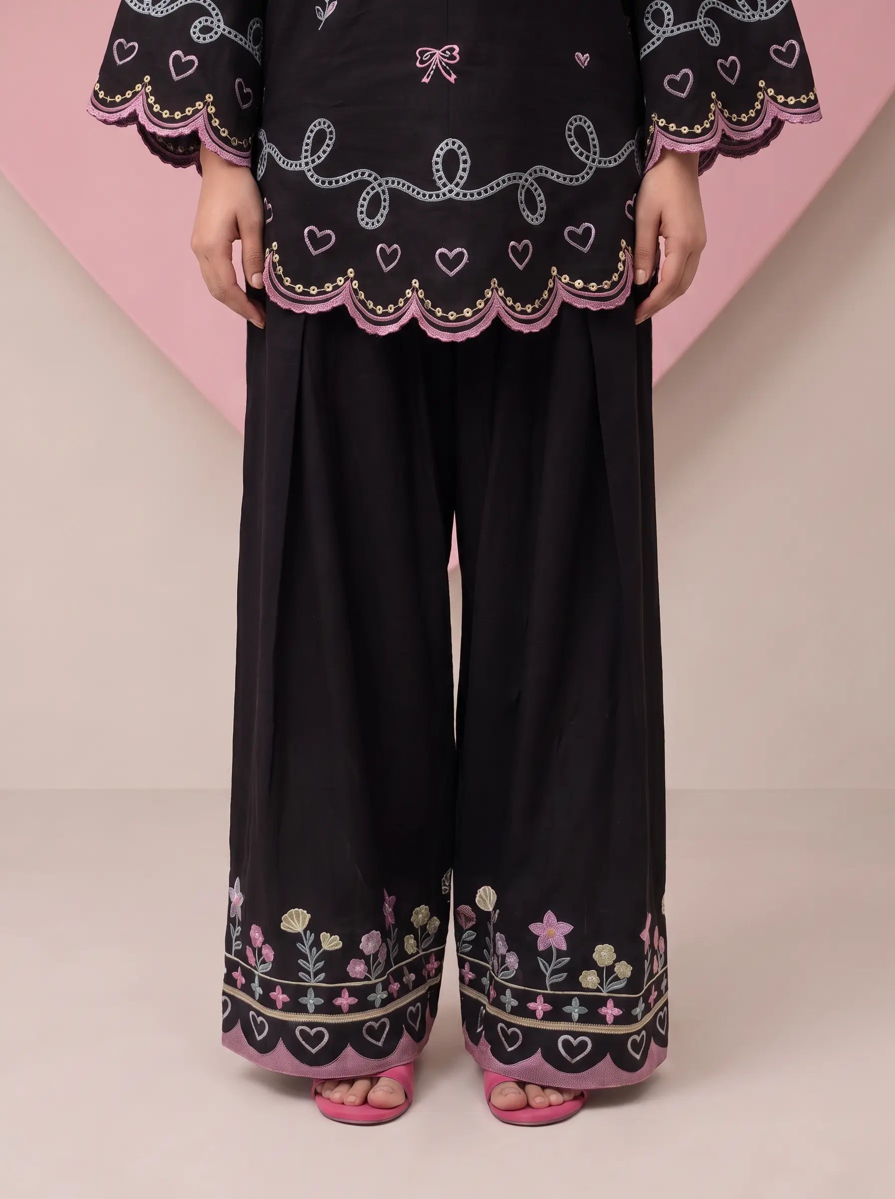 Elaria Noir Floral Embroidered Co-Ord Set