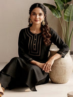 Niva's Women's Black Color Crepe Silk Solid Straight Kurta Pant Set
