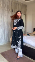 Nirvi Black Pure Chiffon Dupatta with Mukaish