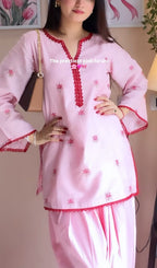 Aaradhya Pink Floral Embroidered Kurta Pant Set