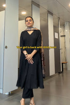 Veyra Noir Lace-Trimmed Kurta Pant Set