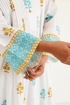 White Cotton Slub Buti Print Kurta Set with Culottes