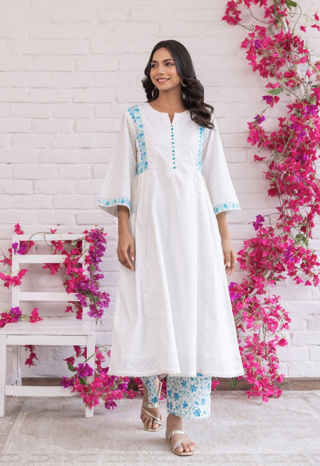WHITE HAND BLOCK KHADDI PRINTED COORD SET