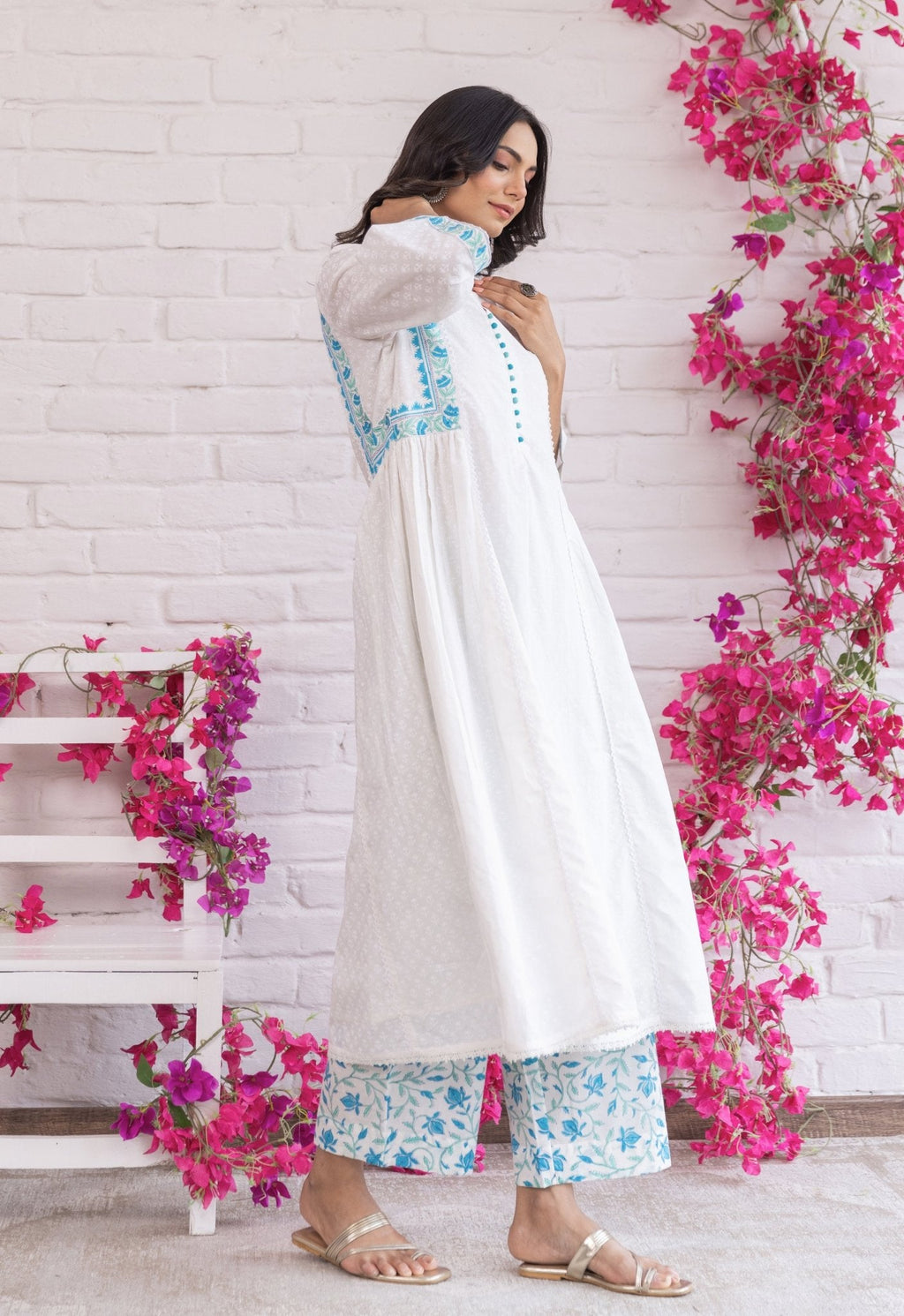 WHITE HAND BLOCK KHADDI PRINTED COORD SET